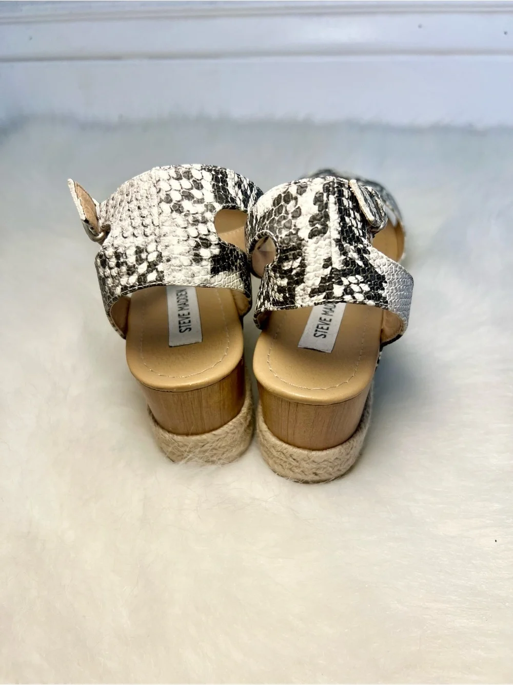 Steve Madden Jewel White Snake Print Espadrille Wedge Sandals